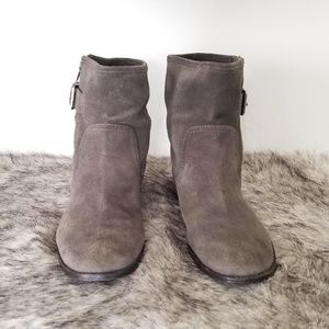 [ Splendid ] Gray Suede Booties